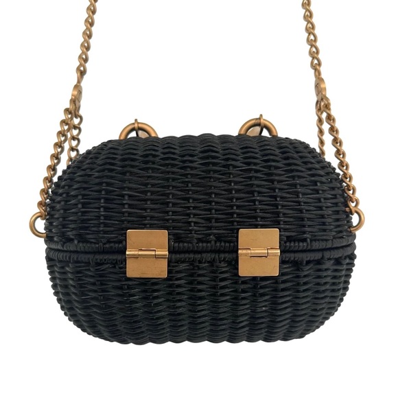 CHANEL Heart Lock Wicker Bag Cruise 2004/2005 ♥️ - Picture 7 of 16